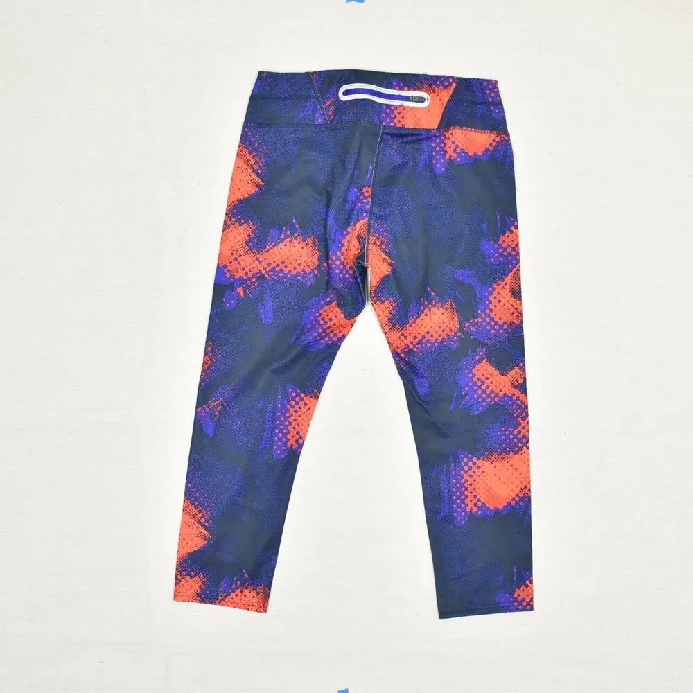 Athleta Women Pull On Capri Legging Geometric Polyester Multicolor Size M Gym